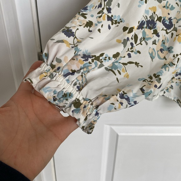 NWT Abercrombie Blouse - Picture 6 of 6